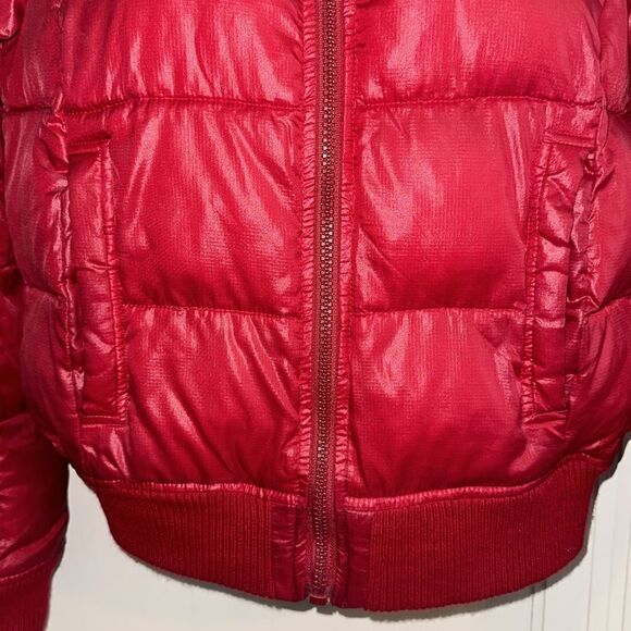 Refuge brand red nylon puffer coat - Picture 4 of 9